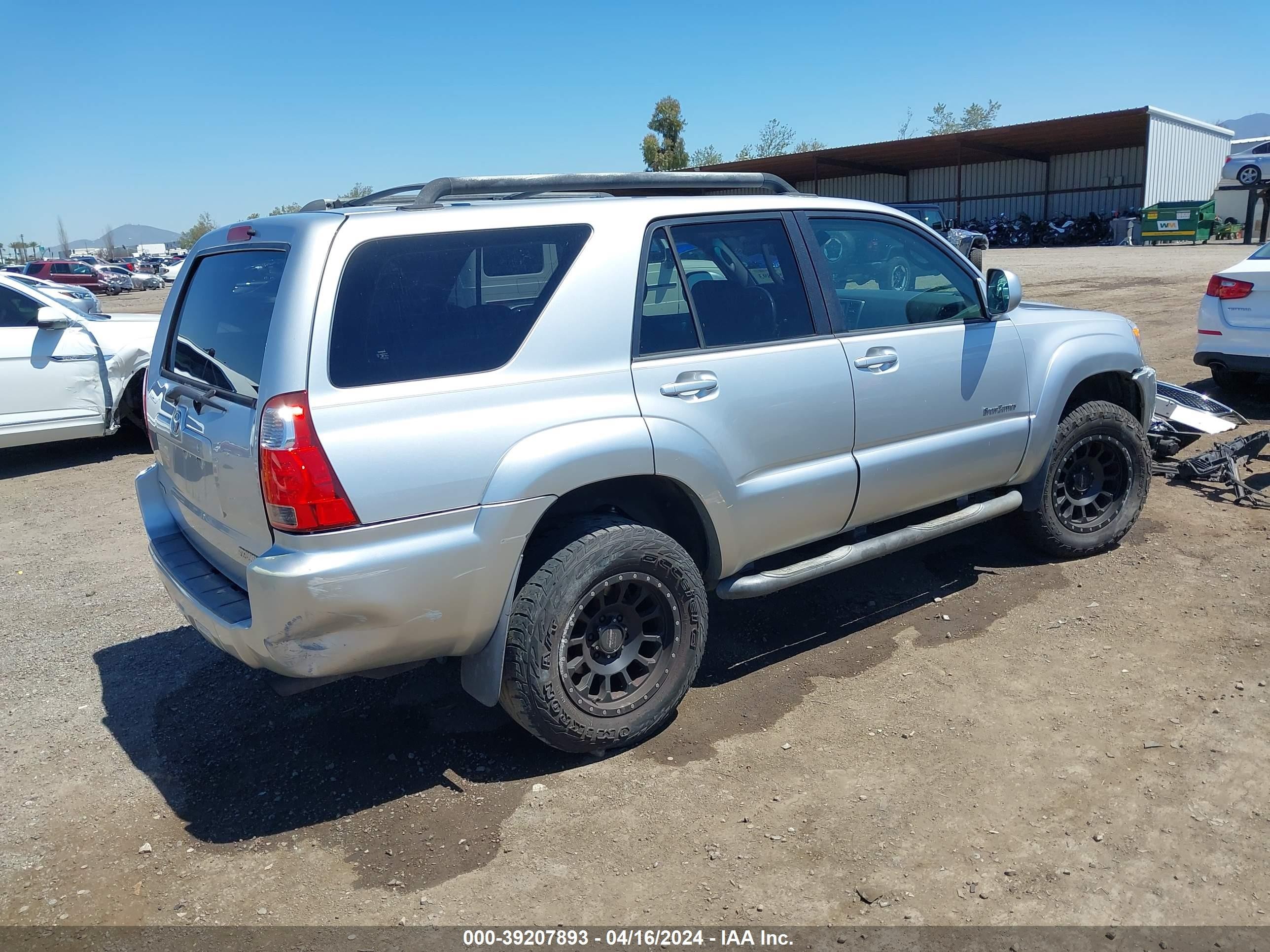 Photo 3 VIN: JTEZU14R860082770 - TOYOTA 4RUNNER 