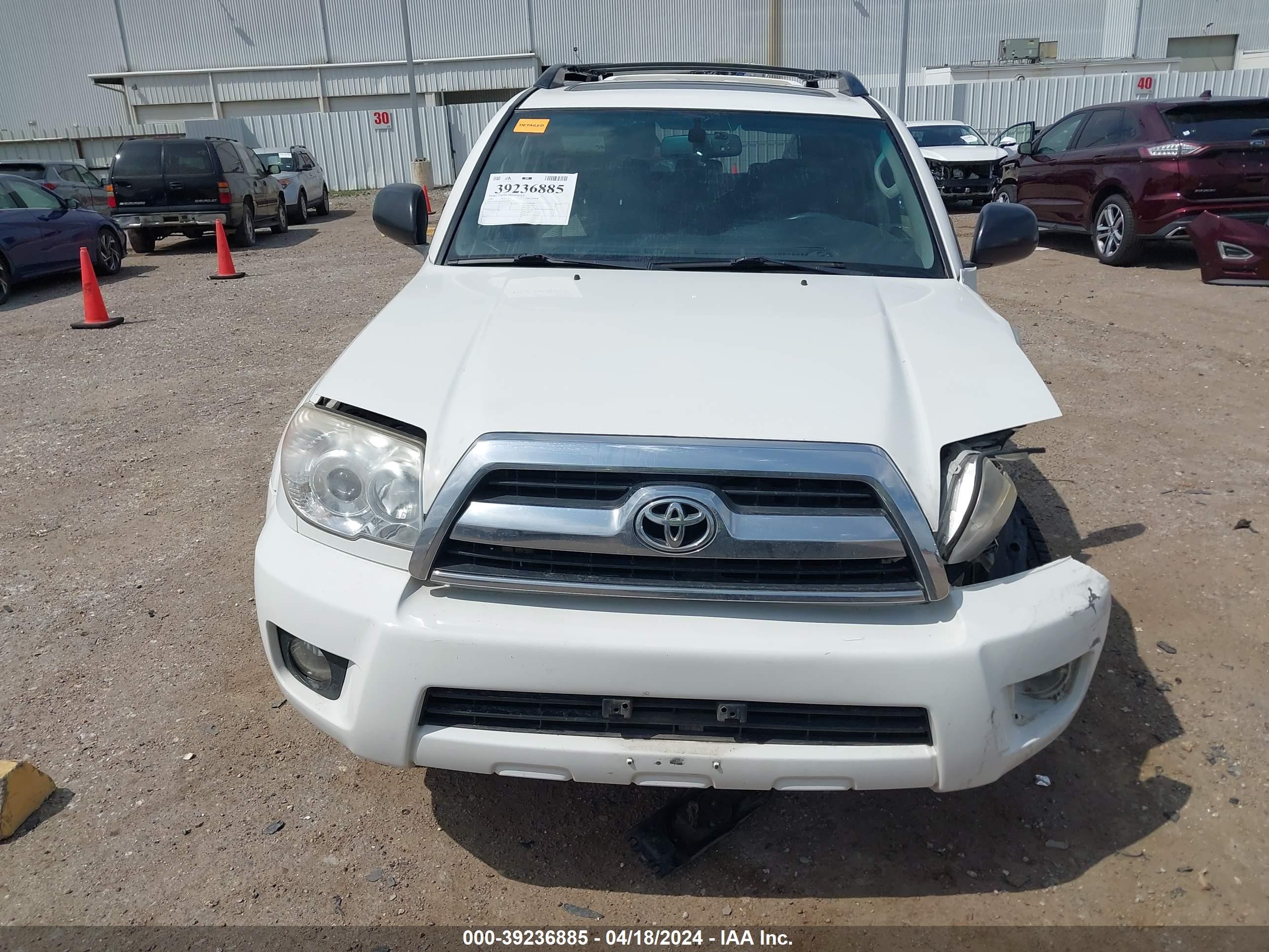 Photo 11 VIN: JTEZU14R868063640 - TOYOTA 4RUNNER 