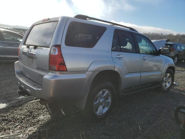 Photo 2 VIN: JTEZU14R88K010572 - TOYOTA 4RUNNER SR 