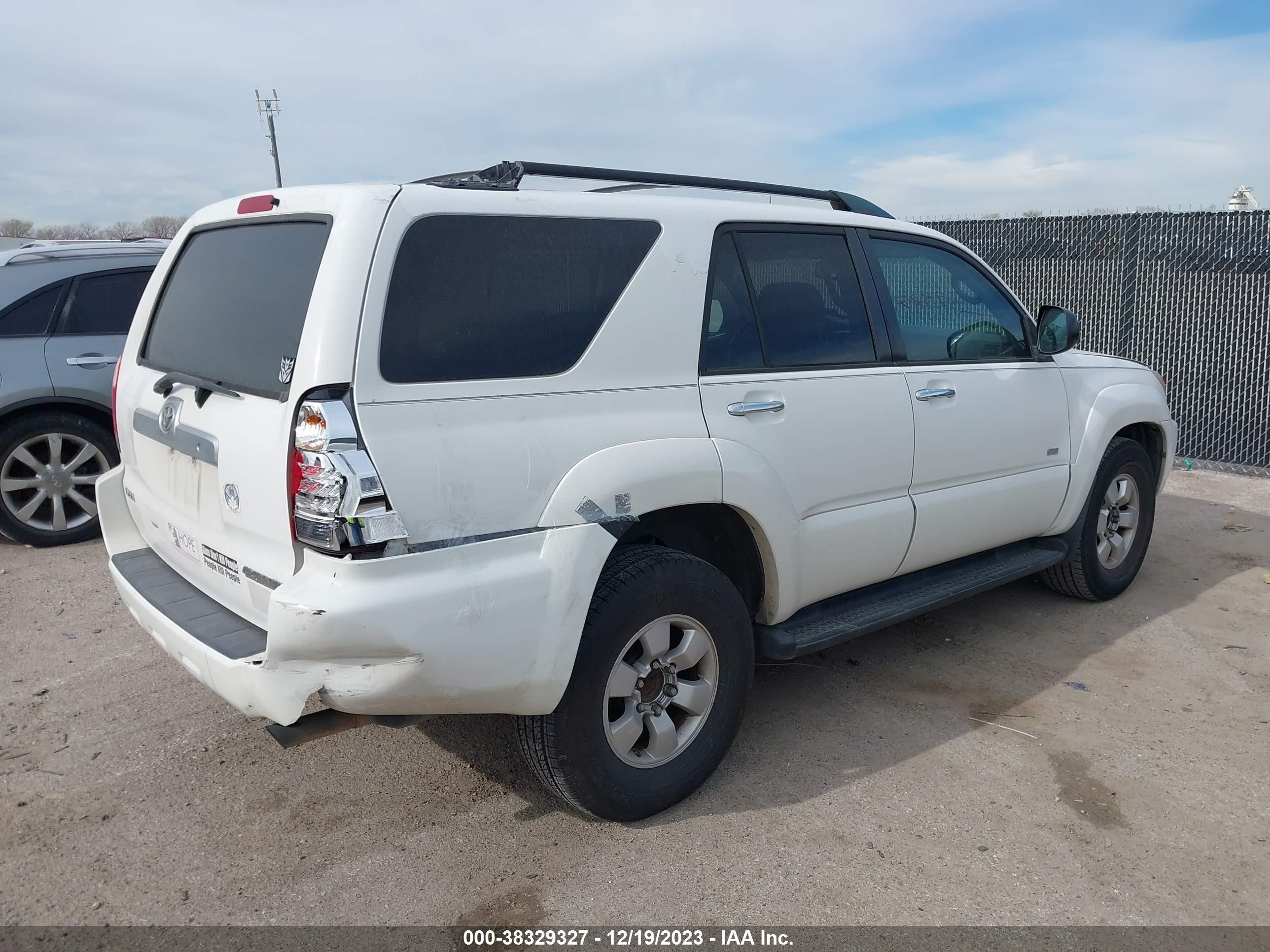 Photo 3 VIN: JTEZU14R960077934 - TOYOTA 4RUNNER 