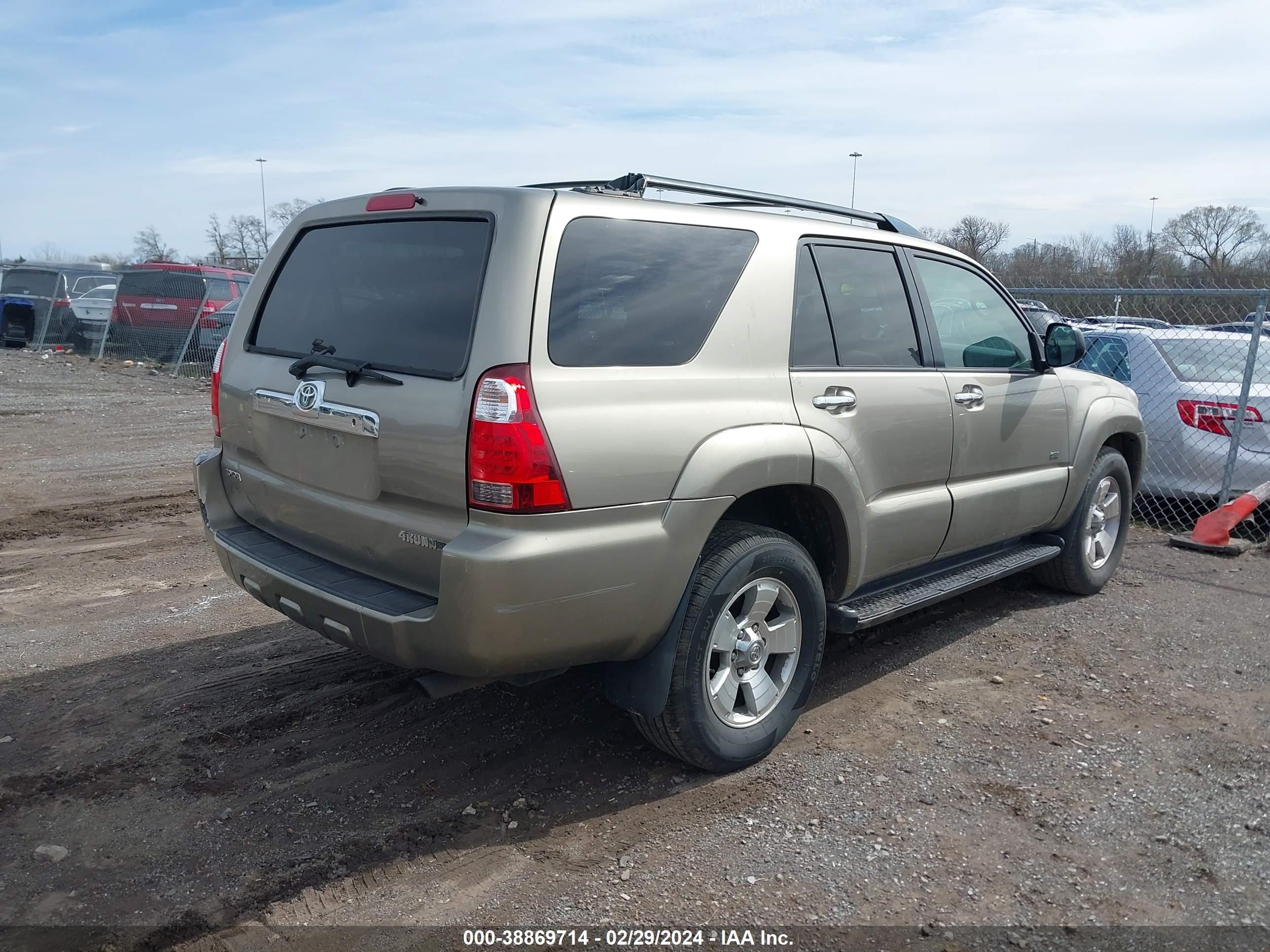 Photo 3 VIN: JTEZU14R960078694 - TOYOTA 4RUNNER 