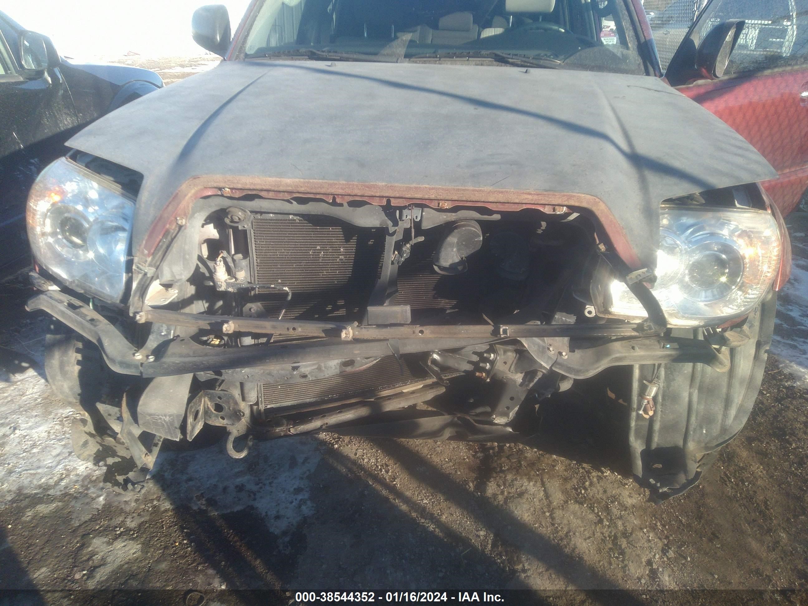 Photo 5 VIN: JTEZU14R968064814 - TOYOTA 4RUNNER 