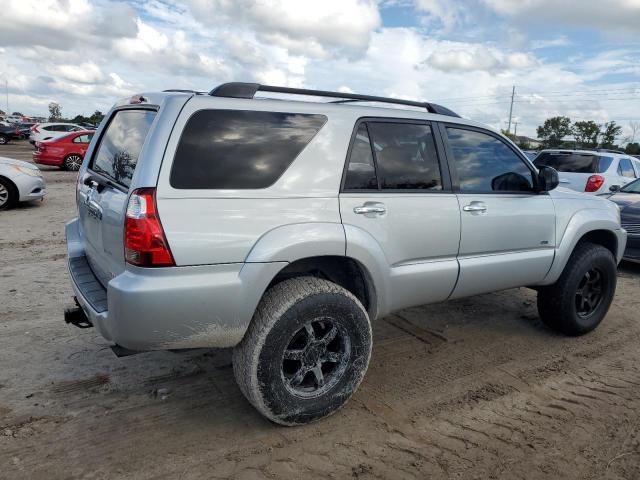 Photo 2 VIN: JTEZU14R970088885 - TOYOTA 4RUNNER SR 