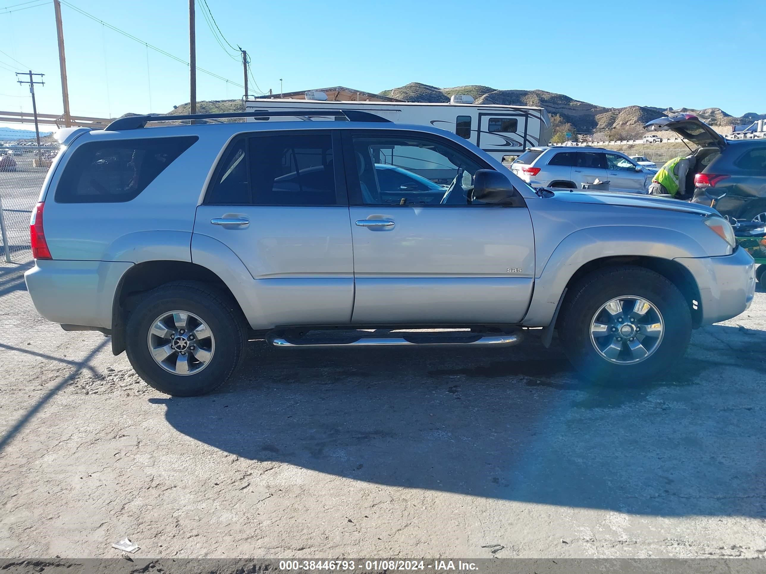 Photo 13 VIN: JTEZU14R978081887 - TOYOTA 4RUNNER 