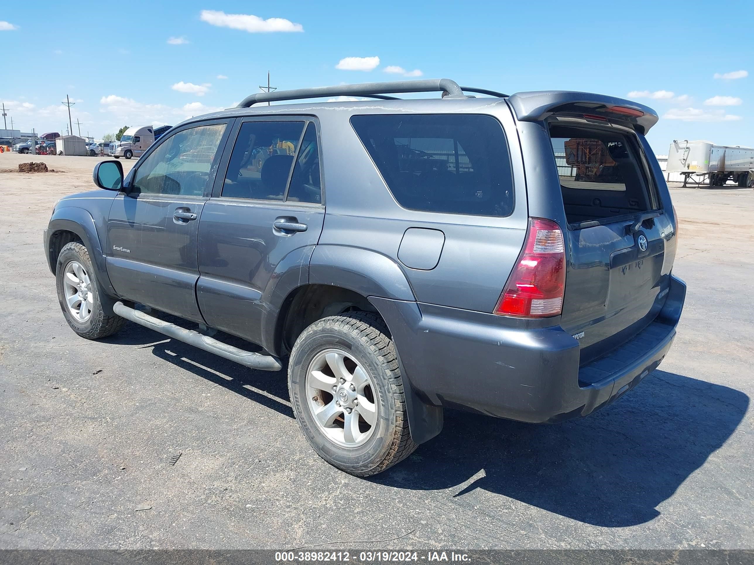 Photo 2 VIN: JTEZU14RX60083631 - TOYOTA 4RUNNER 