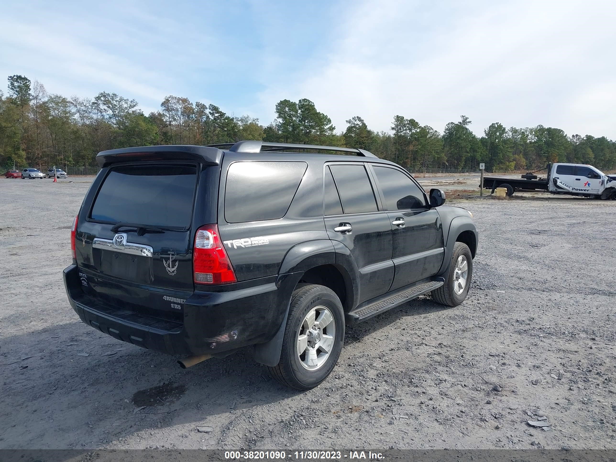 Photo 3 VIN: JTEZU14RX70097028 - TOYOTA 4RUNNER 