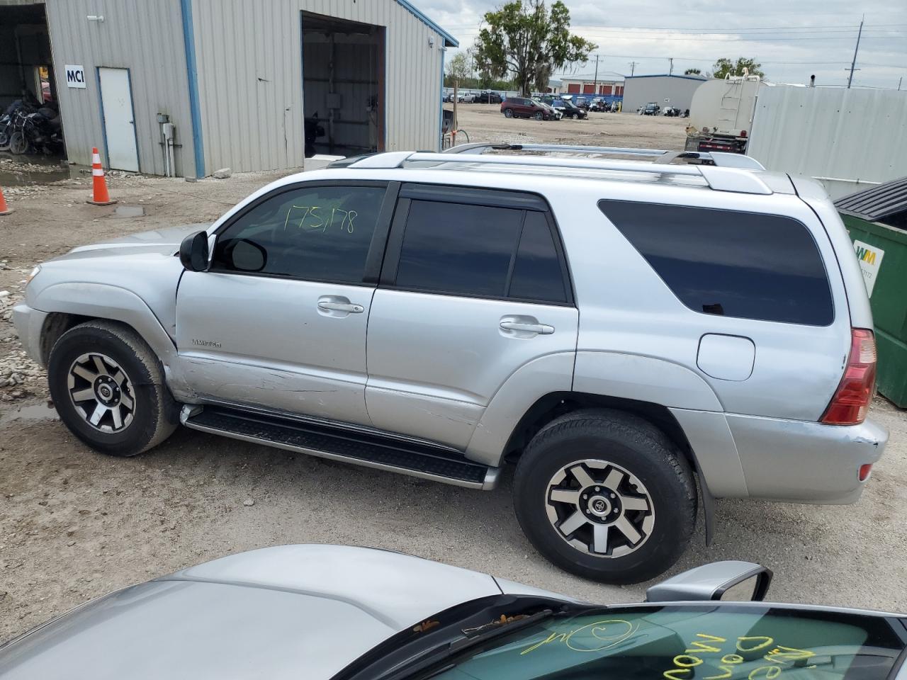 Photo 1 VIN: JTEZU17R330012035 - TOYOTA 4RUNNER 