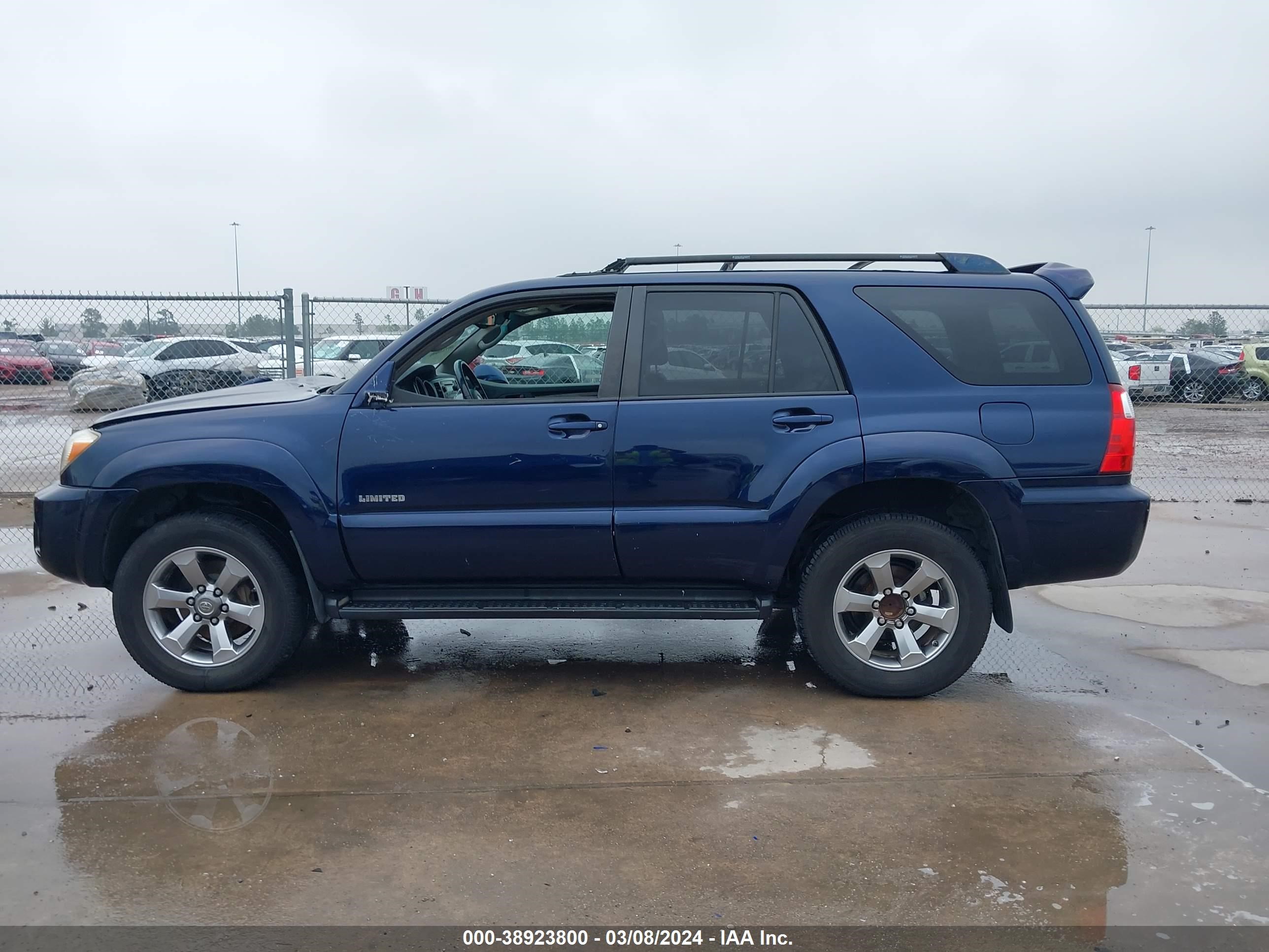 Photo 13 VIN: JTEZU17R768061826 - TOYOTA 4RUNNER 