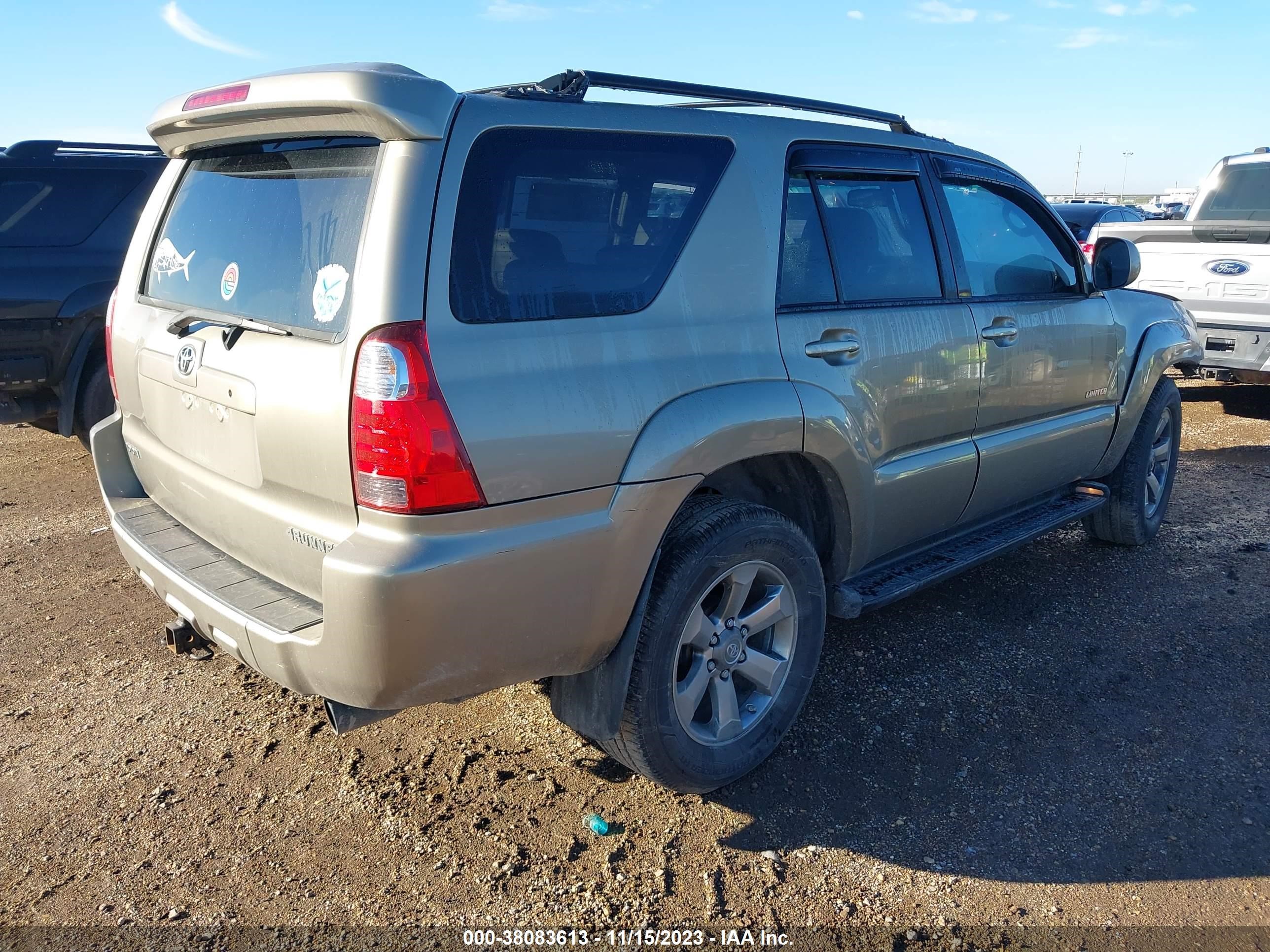 Photo 3 VIN: JTEZU17R878070553 - TOYOTA 4RUNNER 