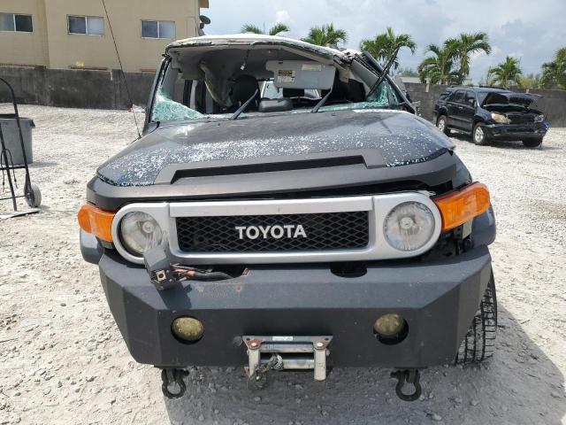 Photo 4 VIN: JTEZU4BF2AK010471 - TOYOTA FJ CRUISER 