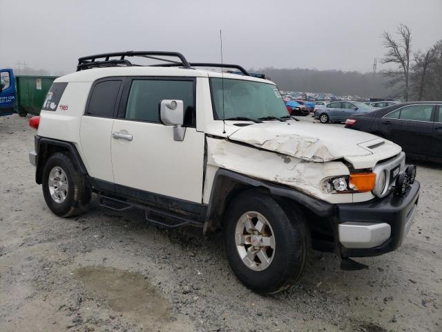 Photo 3 VIN: JTEZU4BF3AK009233 - TOYOTA FJ CRUISER 