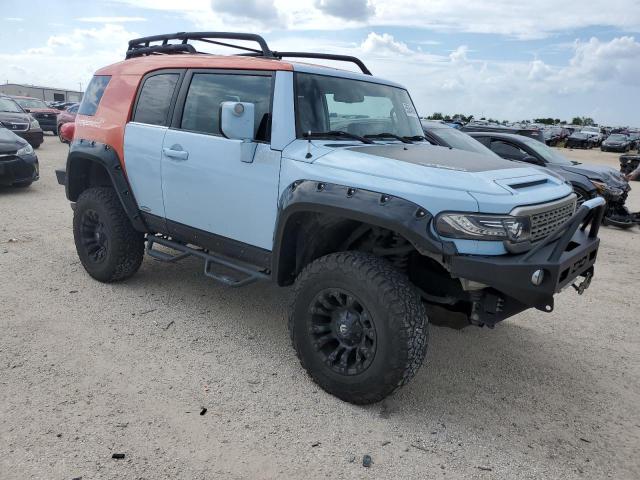 Photo 3 VIN: JTEZU4BF3BK011260 - TOYOTA FJ CRUISER 