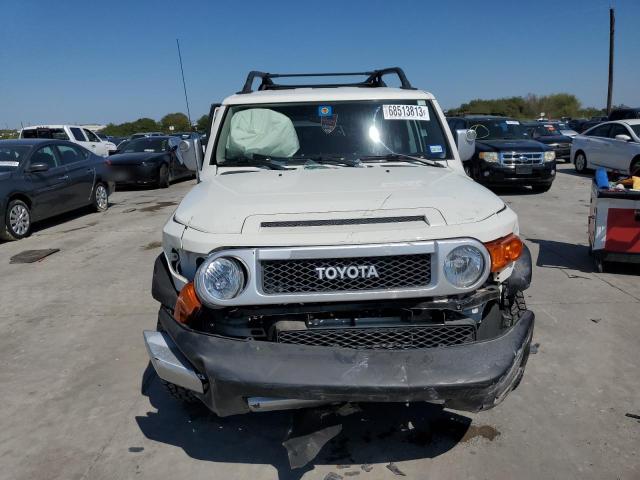 Photo 4 VIN: JTEZU4BF8AK010748 - TOYOTA FJ CRUISER 