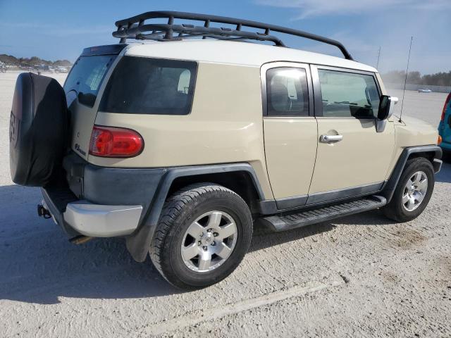 Photo 2 VIN: JTEZU4BF9AK009351 - TOYOTA FJ CRUISER 