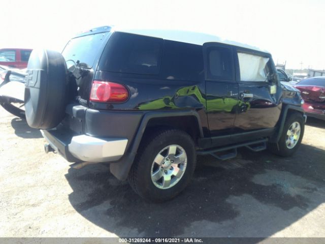 Photo 3 VIN: JTEZU4BFXAK008869 - TOYOTA FJ CRUISER 