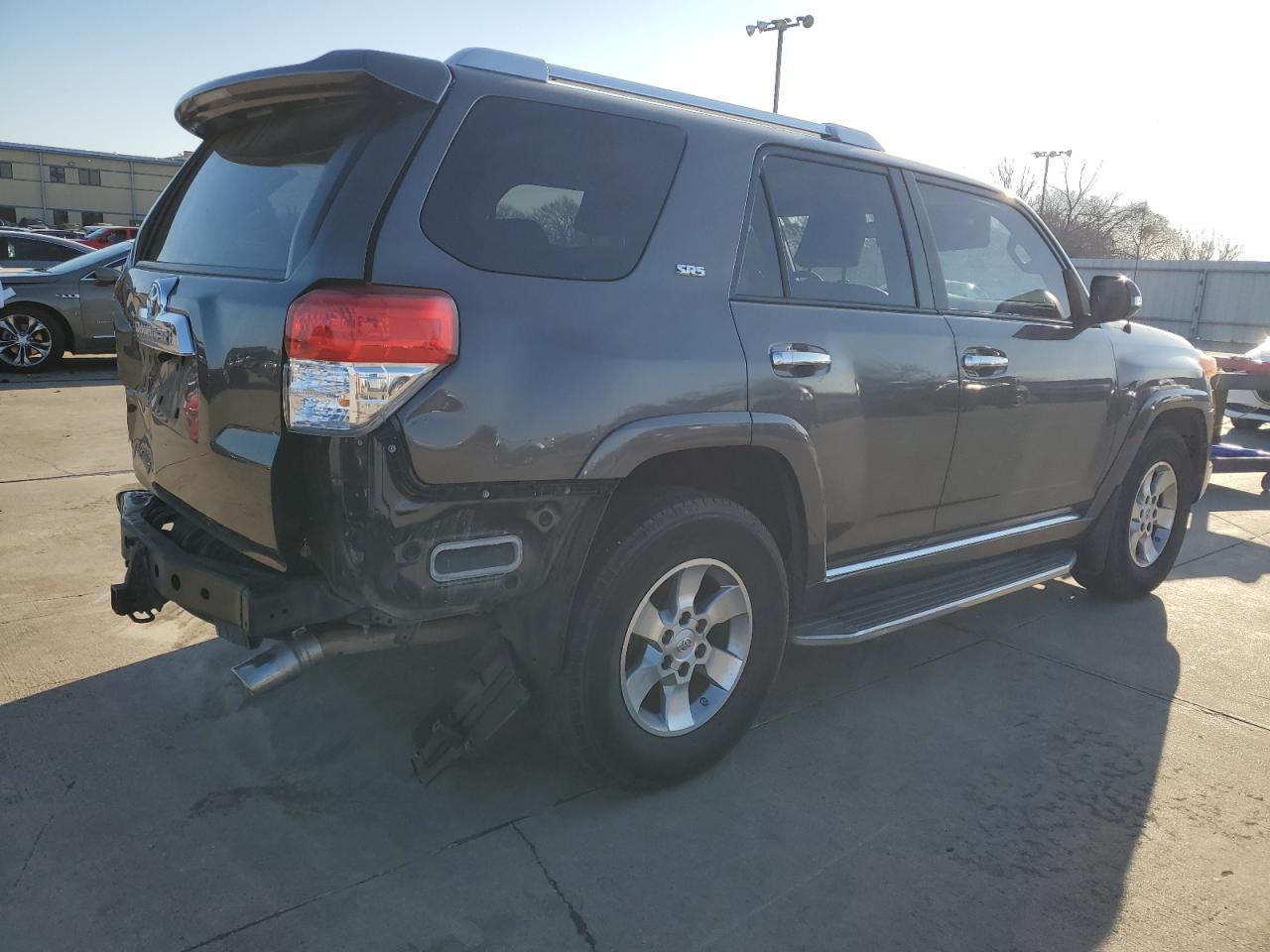 Photo 2 VIN: JTEZU5JR0D5053470 - TOYOTA 4RUNNER 