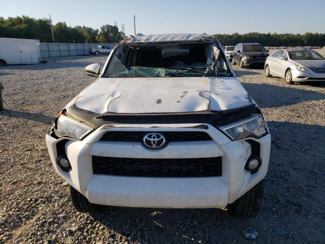 Photo 8 VIN: JTEZU5JR0E5068231 - TOYOTA 4RUNNER SR 