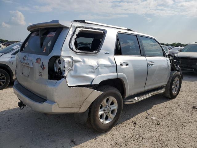 Photo 2 VIN: JTEZU5JR0F5107790 - TOYOTA 4RUNNER SR 