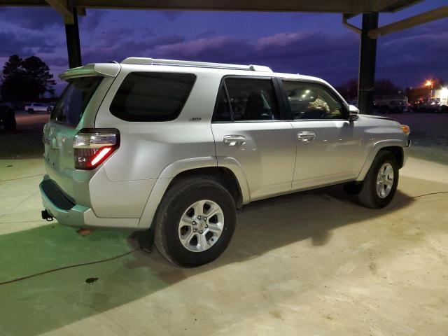 Photo 2 VIN: JTEZU5JR0G5113896 - TOYOTA 4RUNNER 