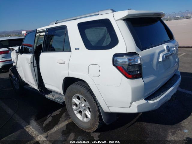 Photo 2 VIN: JTEZU5JR0G5129127 - TOYOTA 4RUNNER 