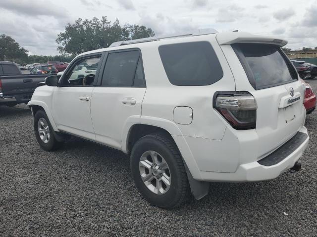 Photo 1 VIN: JTEZU5JR0J5167139 - TOYOTA 4RUNNER SR 