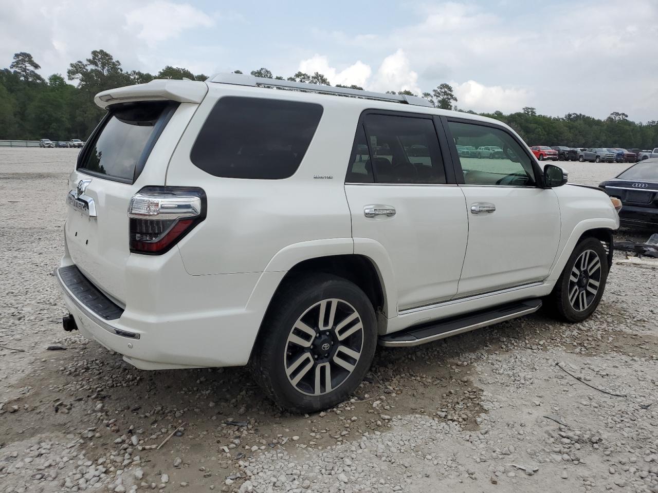 Photo 2 VIN: JTEZU5JR1E5071218 - TOYOTA 4RUNNER 