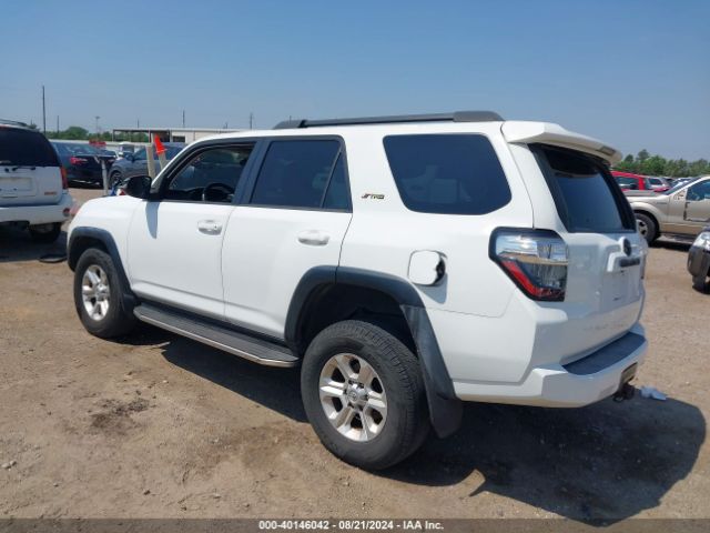 Photo 2 VIN: JTEZU5JR1G5112238 - TOYOTA 4RUNNER 