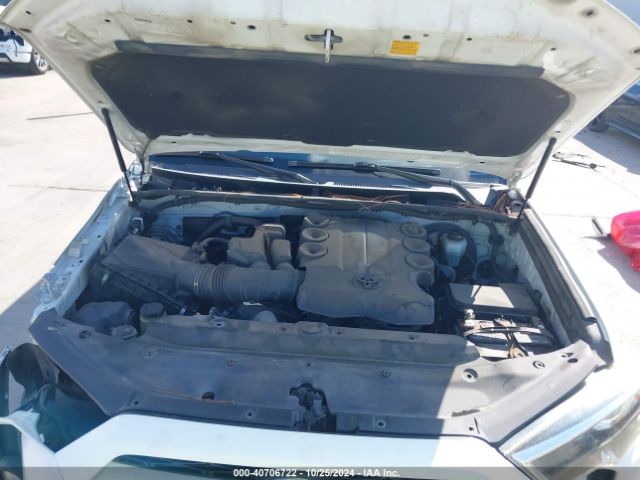 Photo 9 VIN: JTEZU5JR1G5116743 - TOYOTA 4RUNNER 