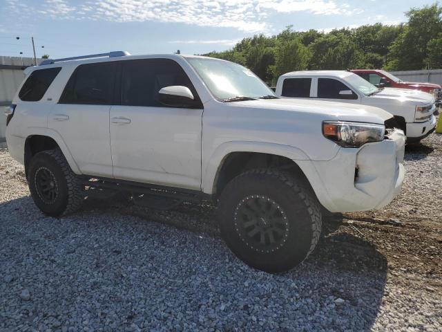 Photo 3 VIN: JTEZU5JR1J5173077 - TOYOTA 4RUNNER 