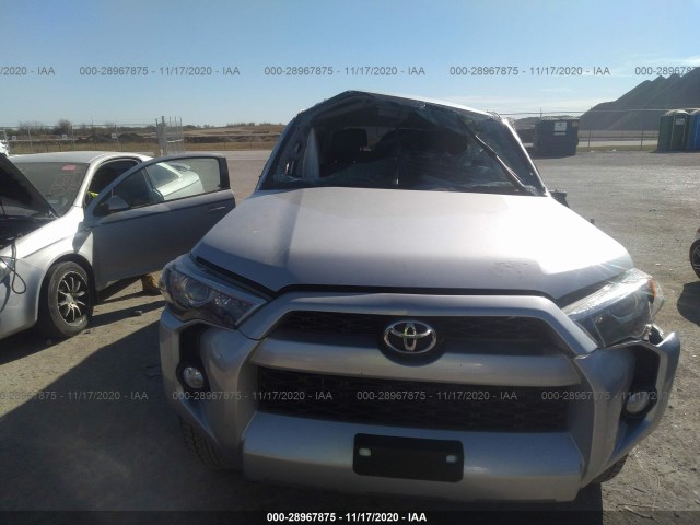 Photo 5 VIN: JTEZU5JR1J5179266 - TOYOTA 4RUNNER 