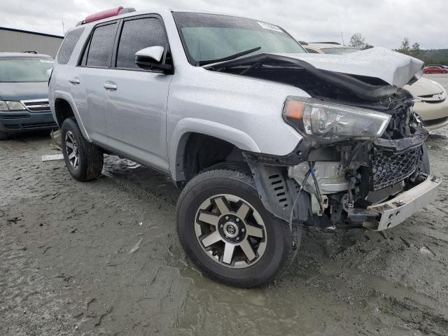 Photo 3 VIN: JTEZU5JR1J5179882 - TOYOTA 4RUNNER 