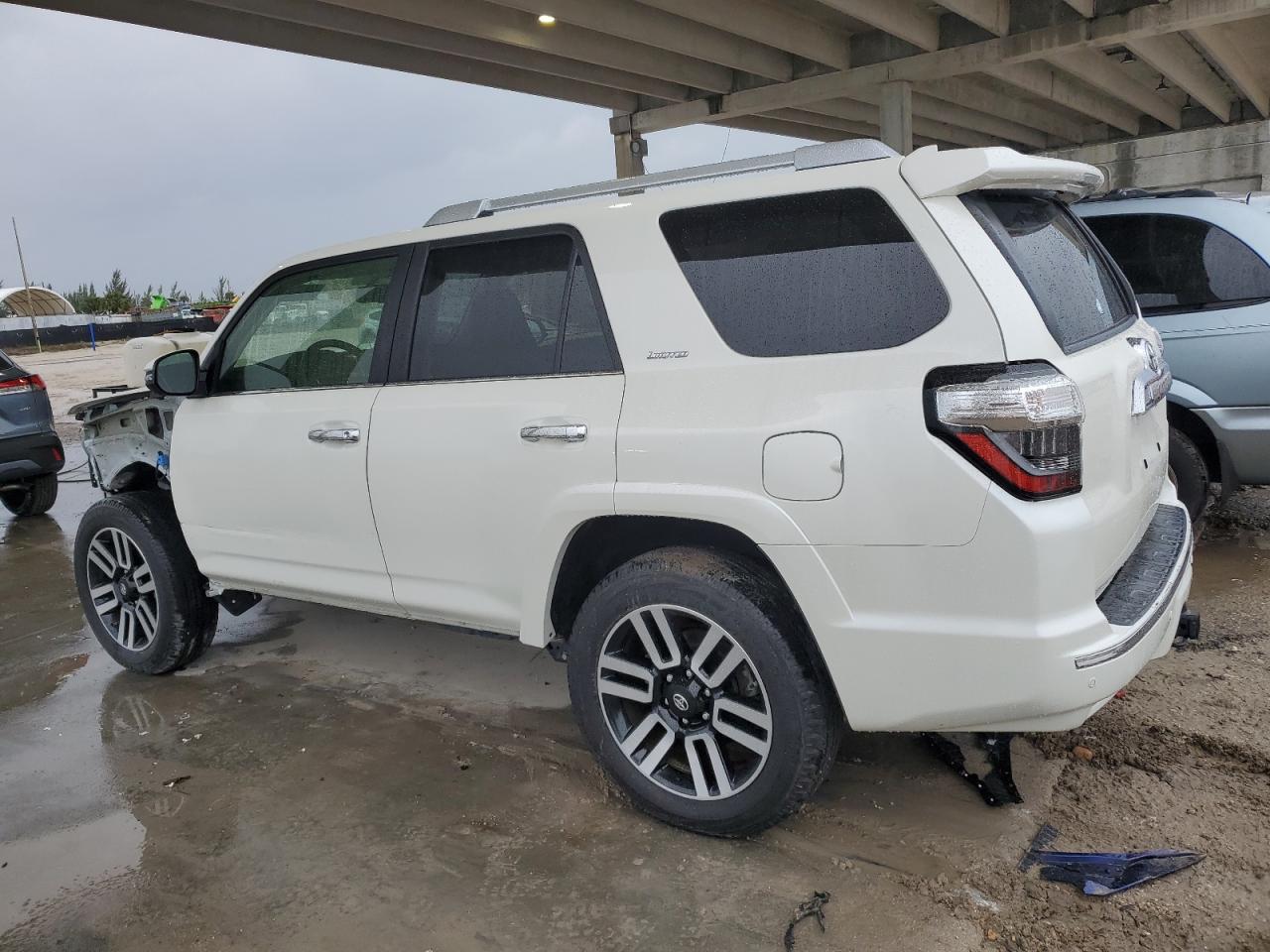 Photo 1 VIN: JTEZU5JR1J5191420 - TOYOTA 4RUNNER 