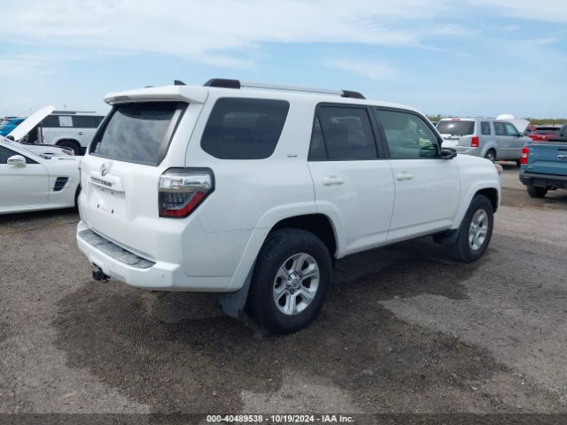 Photo 3 VIN: JTEZU5JR1K5211893 - TOYOTA 4RUNNER 