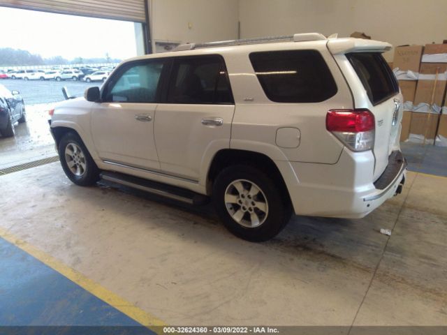 Photo 2 VIN: JTEZU5JR2B5019026 - TOYOTA 4RUNNER 