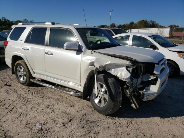 Photo 3 VIN: JTEZU5JR2D5048612 - TOYOTA 4RUNNER SR 