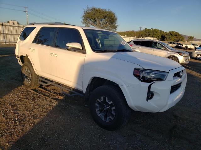 Photo 3 VIN: JTEZU5JR2F5096243 - TOYOTA 4RUNNER SR 