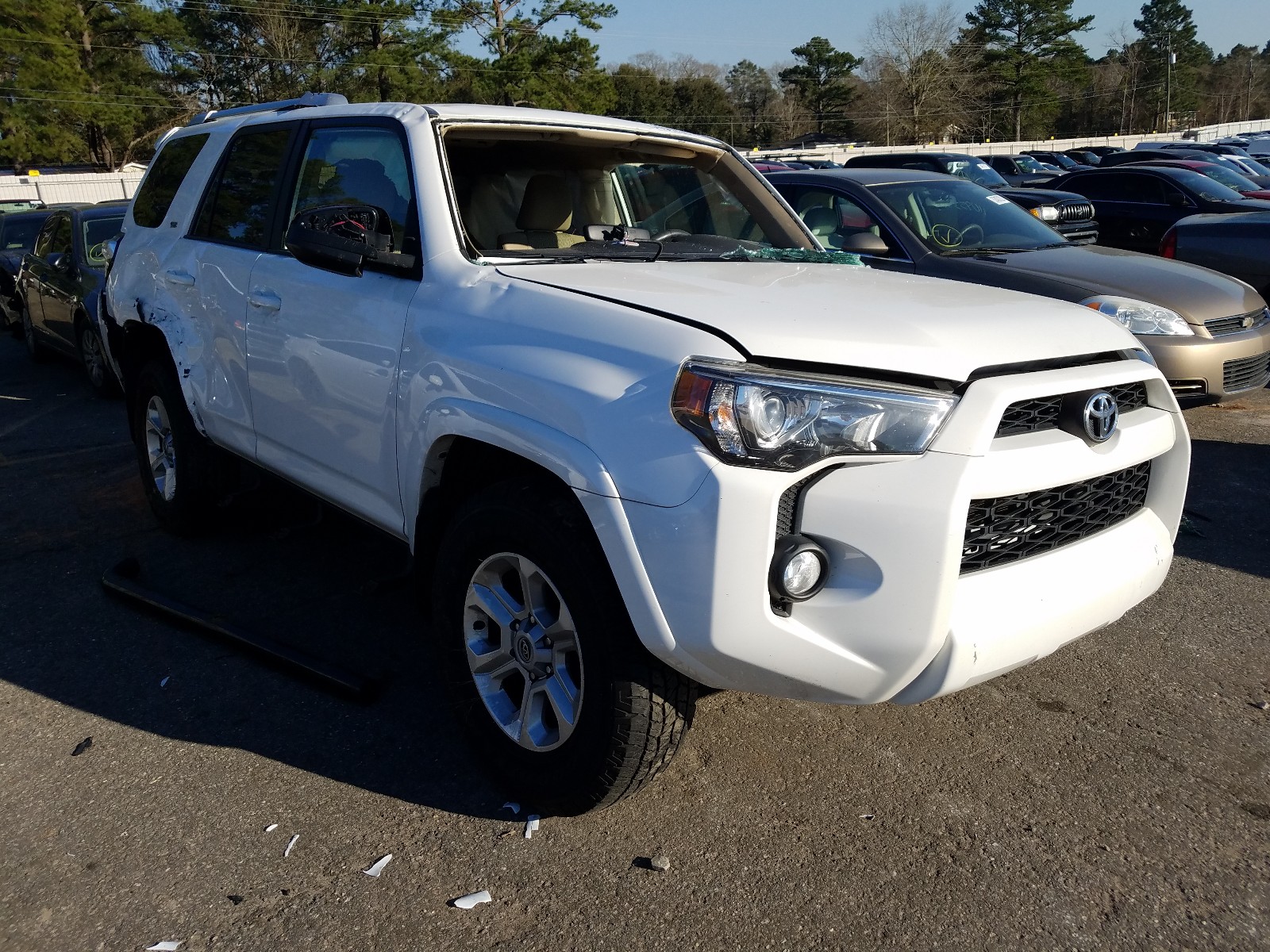 Photo 0 VIN: JTEZU5JR2G5110692 - TOYOTA 4RUNNER SR 