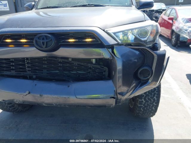 Photo 5 VIN: JTEZU5JR2H5158629 - TOYOTA 4RUNNER 