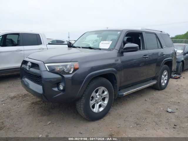 Photo 1 VIN: JTEZU5JR2J5167689 - TOYOTA 4RUNNER 