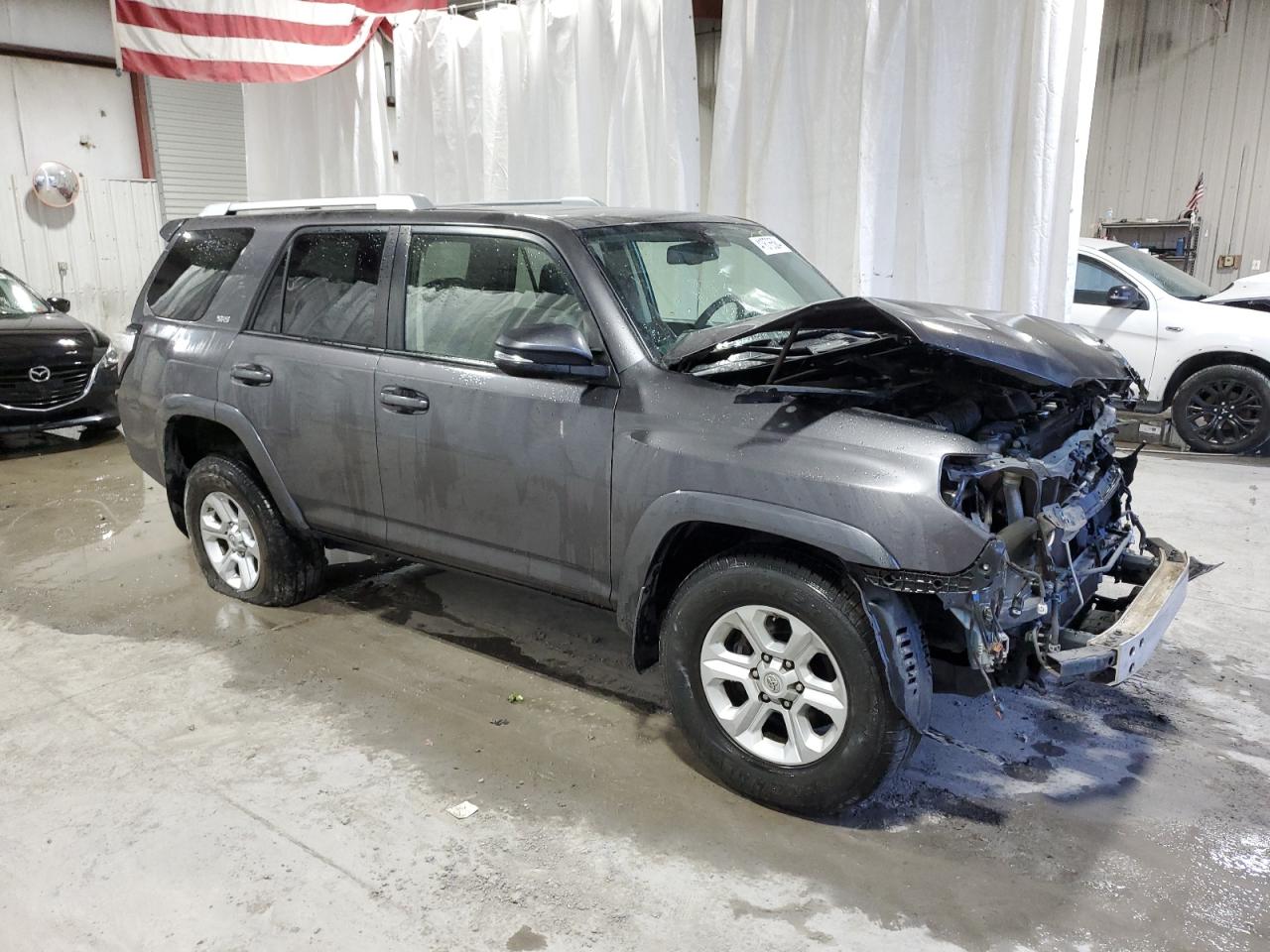 Photo 3 VIN: JTEZU5JR2J5176988 - TOYOTA 4RUNNER 