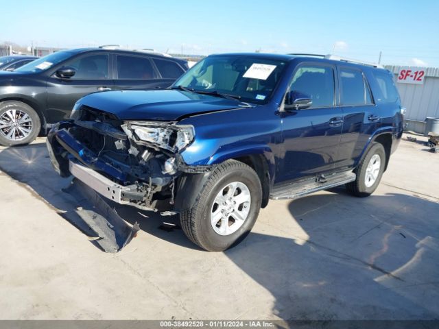 Photo 1 VIN: JTEZU5JR2J5184668 - TOYOTA 4RUNNER 