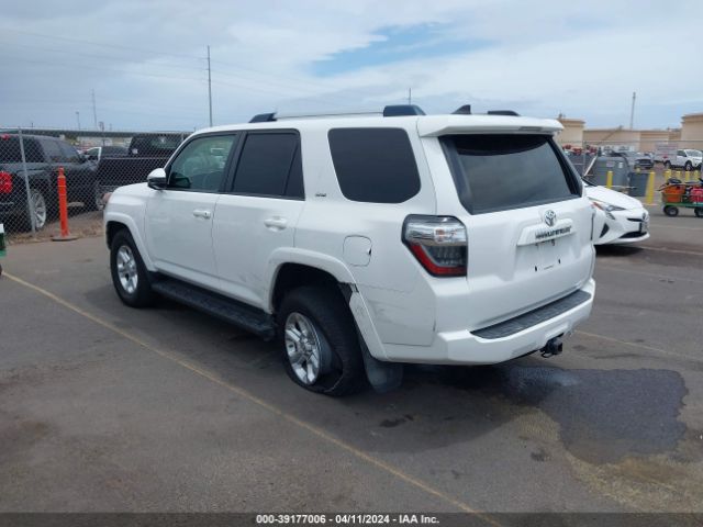 Photo 2 VIN: JTEZU5JR2L5215629 - TOYOTA 4RUNNER 