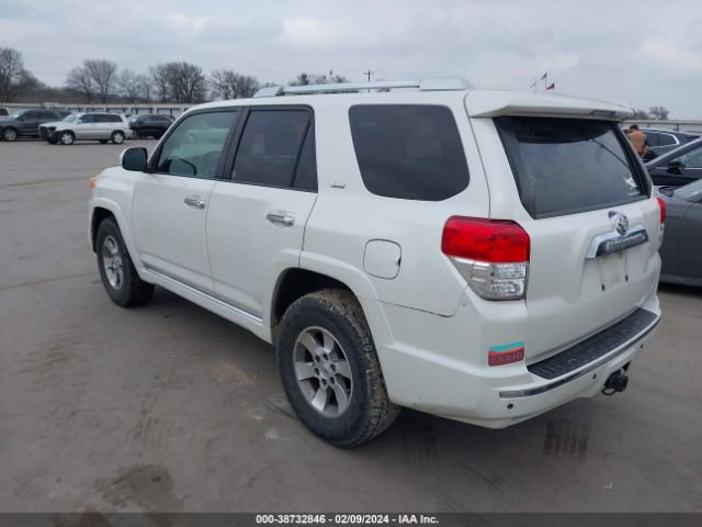 Photo 2 VIN: JTEZU5JR3B5022615 - TOYOTA 4RUNNER 