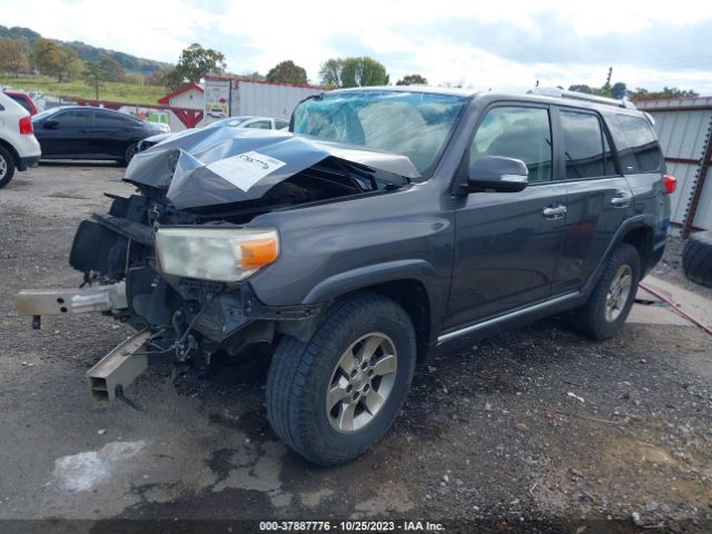 Photo 1 VIN: JTEZU5JR3B5030374 - TOYOTA 4RUNNER 