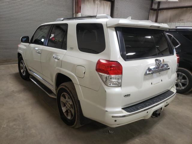 Photo 2 VIN: JTEZU5JR3B5031122 - TOYOTA 4RUNNER SR 