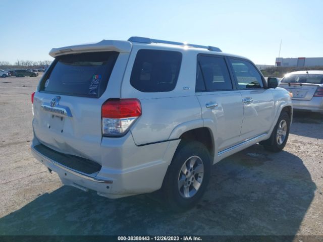 Photo 3 VIN: JTEZU5JR3D5049431 - TOYOTA 4RUNNER 