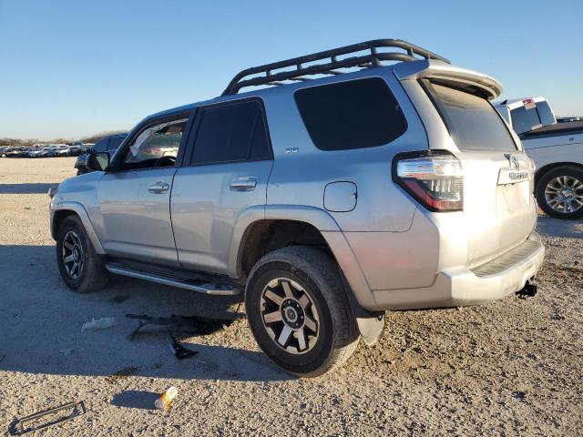 Photo 1 VIN: JTEZU5JR3G5121796 - TOYOTA 4RUNNER SR 