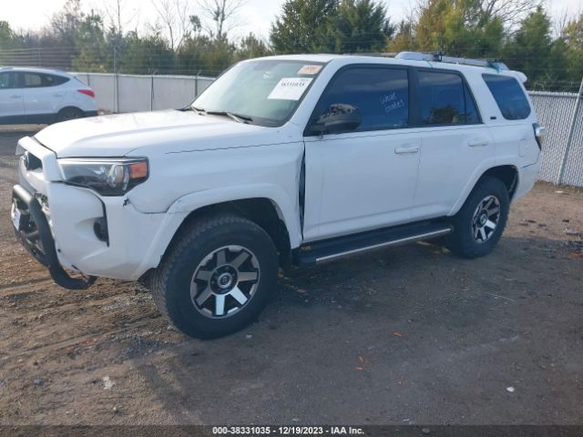 Photo 1 VIN: JTEZU5JR3G5124942 - TOYOTA 4RUNNER 