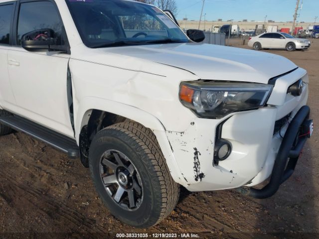 Photo 5 VIN: JTEZU5JR3G5124942 - TOYOTA 4RUNNER 