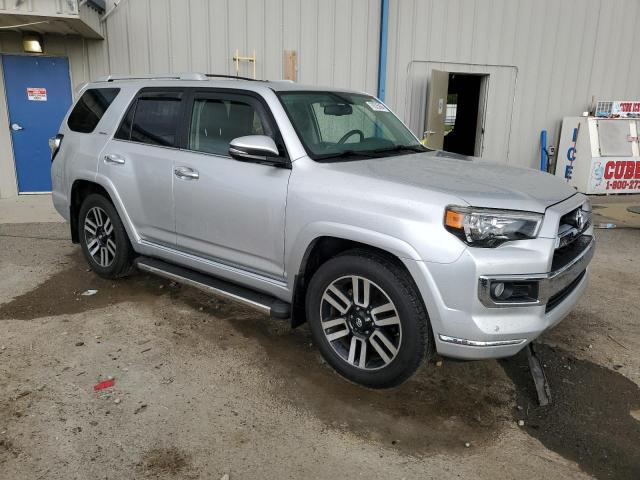 Photo 3 VIN: JTEZU5JR3H5151544 - TOYOTA 4RUNNER SR 